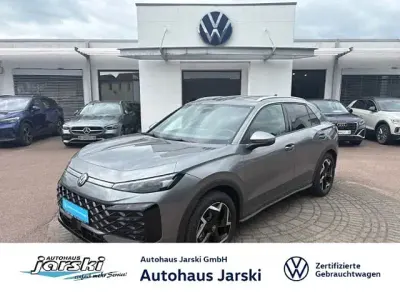 Neu VW T-Roc R-line 150 PS (110 kW) 2026 Grau SUV
