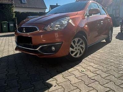Gebraucht Mitsubishi Space Star Edition+ 80 PS (58 kW) 2016 Orange Kleinwagen