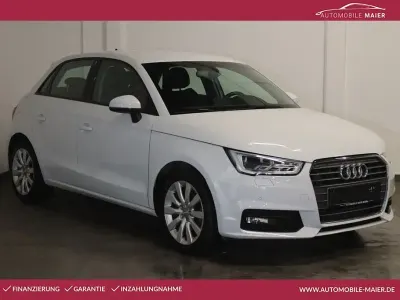 Używany Audi A1 Design 90 KM (66 kW) 2018 Biały Sedan/Limuzyna