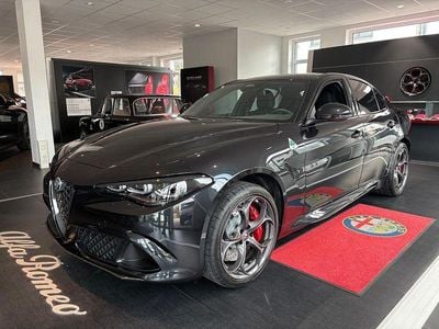 Schwarz Neu 2025 Alfa Romeo Giulia Quadrifoglio Limousine | 99.950 €