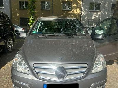 Mercedes B160