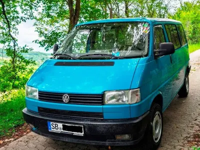 Gebraucht VW Multivan 77 PS (56 kW) 1993 Grün Van / Kleinbus