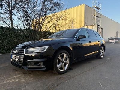 Schwarz Gebraucht 2019 Audi A4 Sport Kombi | 13.100 €