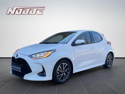 Gebraucht Toyota Yaris Hybrid Team 116 PS (85 kW) 2023 Weiß Limousine