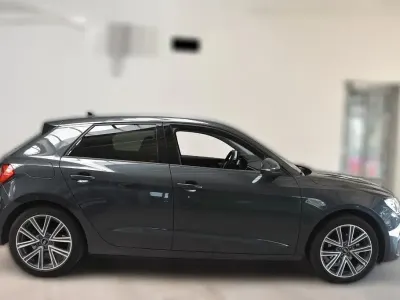 Gebraucht Audi A1 Sportback Advanced Plus 110 PS (80 kW) 2023 Grau metallic Kleinwagen