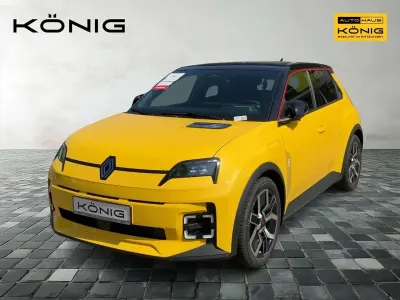 Second-hand Renault 5 E-Tech Urban 77 kW (106 CP) 2025 Galben Berlinǎ