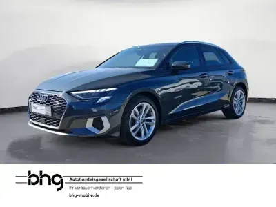 Używany Audi A3 Advanced 110 KM (80 kW) 2021 Szary Sedan/Limuzyna