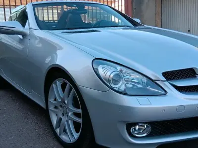 Gebraucht Mercedes SLK280 231 PS (169 kW) 2009 Silber Cabrio