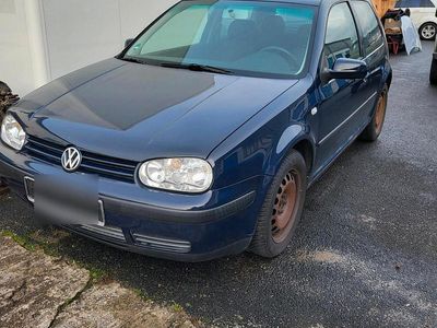 VW Golf IV