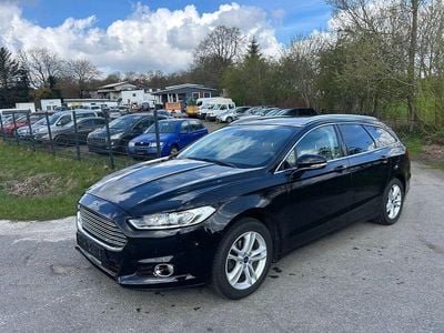 Gebraucht Ford Mondeo Titanium 116 PS (85 kW) 2015 Schwarz Kombi
