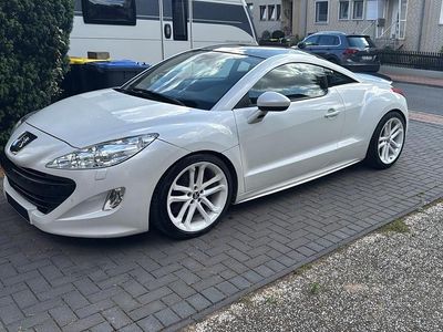 Peugeot RCZ