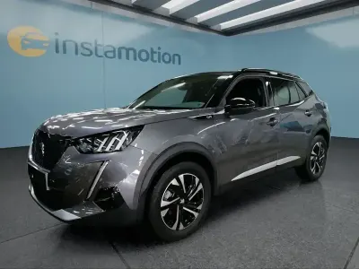 Gebraucht Peugeot 2008 131 PS (96 kW) 2023 Grau SUV