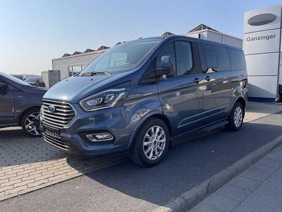Gebraucht Ford Tourneo Titanium 185 PS (136 kW) 2020 Chromablaumetallic Van / Kleinbus