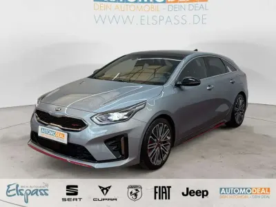 Gebraucht Kia ProCeed GT 204 PS (150 kW) 2019 Css) lunarsilber met. (silber Kombi