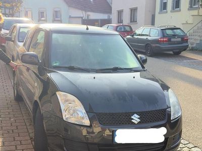 Gebraucht Suzuki Swift 90 PS (66 kW) 2010 Schwarz Kleinwagen