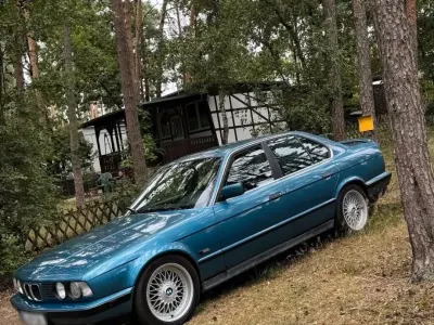 Gebraucht BMW 520 150 PS (110 kW) 1994 Blau Limousine