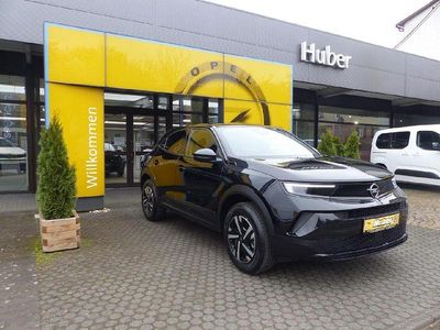 Neu Opel Mokka Elegance 131 PS (96 kW) 2025 Lackierung schwarz perla nera/ SUV