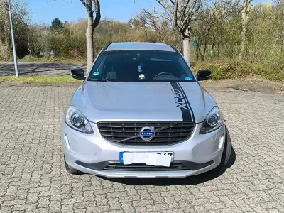Używany Volvo XC60 Momentum 163 KM (119 kW) 2013 Srebrny SUV