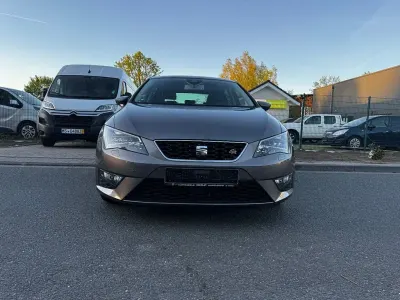 Second-hand Seat Leon FR 179 CP (131 kW) 2015 Gri Berlinǎ