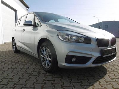 Gebraucht BMW 218 Gran Tourer Advantage 150 PS (110 kW) 2015 Silber Van / Kleinbus