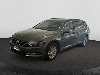 Gebraucht VW Passat Comfortline 150 PS (110 kW) 2017 Grau Kombi