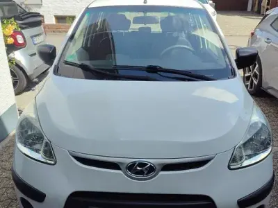 Gebraucht Hyundai i10 Classic 67 PS (49 kW) 2009 Weiß Kleinwagen