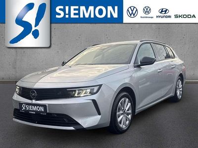 Neu Opel Astra Business Edition 131 PS (96 kW) 2025 Crystal silver metallic Kombi