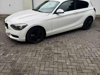 BMW 114