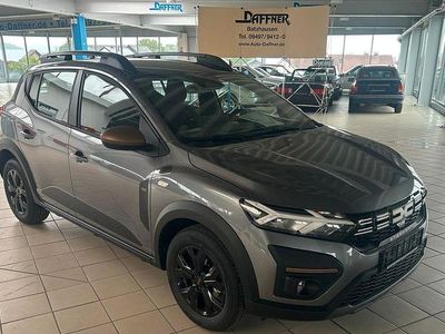 Second-hand Dacia Sandero Stepway 110 CP (80 kW) 2025 Gri Berlinǎ