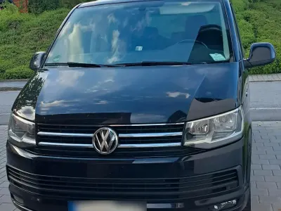 Gebraucht VW Multivan 204 PS (150 kW) 2017 Schwarz Van / Kleinbus