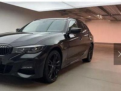 Gebraucht BMW 330e Sport Line 252 PS (185 kW) 2022 Saphirschwarz (metallic) Kombi