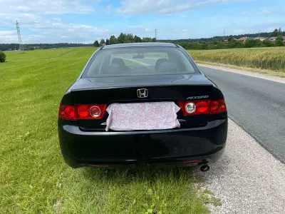 Gebraucht Honda Accord 140 PS (102 kW) 2004 Schwarz Limousine