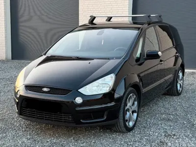 Gebraucht Ford S-MAX Titanium 140 PS (102 kW) 2009 Schwarz Van / Kleinbus