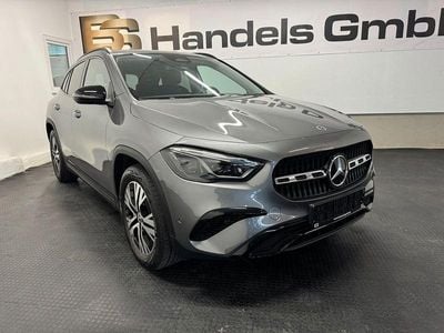 Mercedes GLA220
