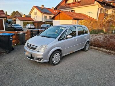 Second-hand Opel Meriva 104 CP (76 kW) 2006 Argintiu Monovolum