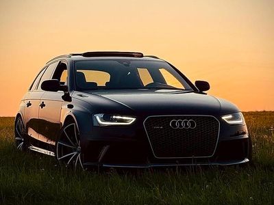 Schwarz Gebraucht 2013 Audi RS4 Kombi | 39.380 €