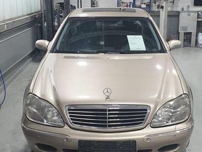 Mercedes S320