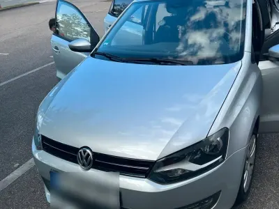 Gebraucht VW Polo 75 PS (55 kW) 2011 Silber Kleinwagen