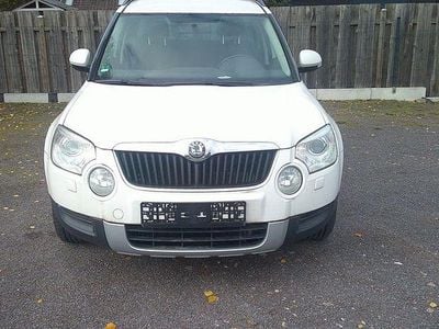 Gebraucht Skoda Yeti 122 PS (89 kW) 2010 Weiß SUV