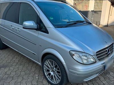 Mercedes Viano