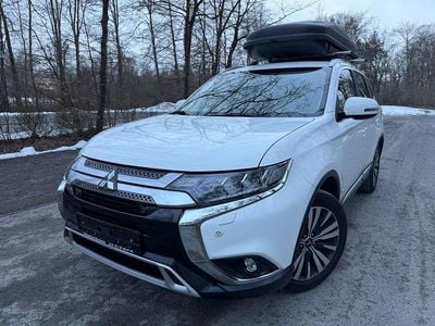 Gebraucht Mitsubishi Outlander Edition+ 150 PS (110 kW) 2018 Weiß SUV