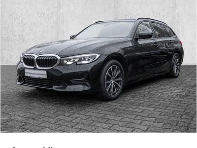 Schwarz Gebraucht 2022 BMW 320 Sport Line Kombi | 29.490 € (Guter Preis)