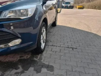 Używany Ford Kuga 150 KM (110 kW) 2014 Niebieski SUV