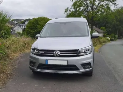 Gebraucht VW Caddy 110 PS (80 kW) 2018 Silber Van / Kleinbus