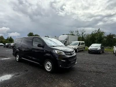 Gebraucht Opel Zafira Selection 177 PS (130 kW) 2020 Other Van / Kleinbus
