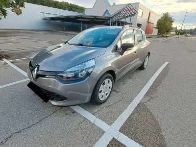 Gebraucht Renault Clio Experience 90 PS (66 kW) 2014 Braun Kleinwagen