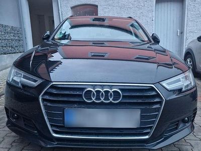 Gebraucht Audi A4 150 PS (110 kW) 2018 Schwarz Kombi