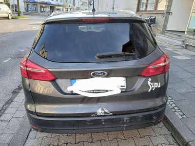 Usata Ford Focus 125 CV (91 kW) 2015 Grigio Station wagon