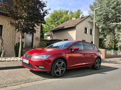 gebraucht Seat Leon 1.6 TDI CR 77kW Start&Stop Style DSG Style