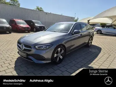 Gebraucht Mercedes C200 Avantgarde 163 PS (119 kW) 2025 Lack selenitgrau Kombi